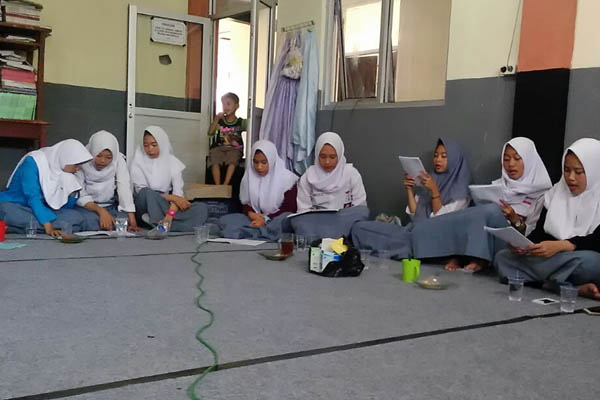 Galeri Kegiatan - SMK PGRI Citeureup - Ekstrakurikuler Rohis 2