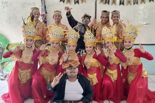Galeri Kegiatan - SMK PGRI Citeureup - Ekstrakurikuler Seni Tari 1